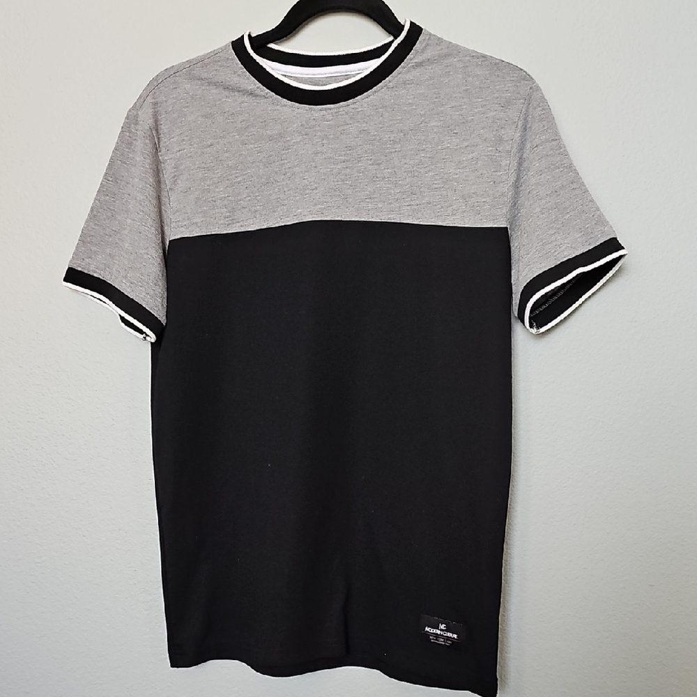 Modern Culture Men's Black and Gray Colorblock Short Sleeve Ringer T-Shirt Small